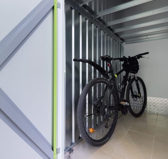 Kā SAFE BOX mantu glabātuve var Tev palīdzēt ieviest kārtību mājoklī?