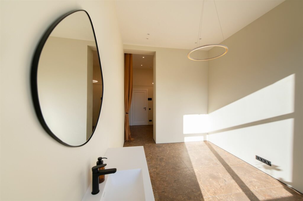 SAFE BOX workspace Kr.Barona BIROJS 3